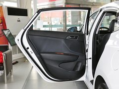 2014款 1.8L 自动 尊贵型