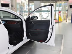 2014款 1.8L 自动 尊贵型