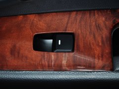 2014款 1.8L 自动 尊贵型