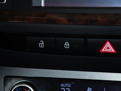 2014款 1.8L 自动 尊贵型