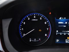2014款 1.8L 自动 尊贵型