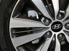 2014款 1.8L 自动 尊贵型
