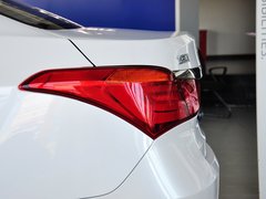 2014款 1.8L 自动 尊贵型