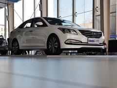 2014款 1.8L 自动 尊贵型