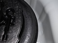 2014款 1.8L 自动 智能型