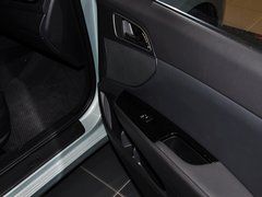 2014款 1.8L 自动 智能型