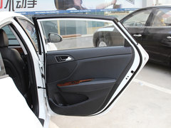 2014款 1.8L 自动 智能型