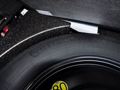 2014款 2.0T 5门圣诞限量版 5座
