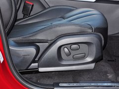2014款 2.0T 5门圣诞限量版 5座