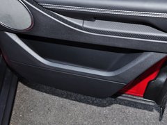 2014款 2.0T 5门圣诞限量版 5座