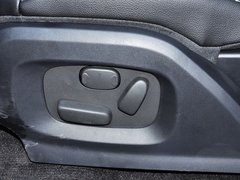 2014款 2.0T 5门圣诞限量版 5座