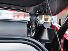 2014款 2.0T 5门圣诞限量版 5座