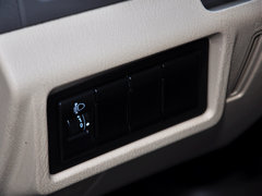 2014款 1.3L 标准型