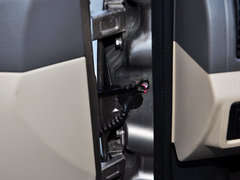 2014款 1.3L 标准型