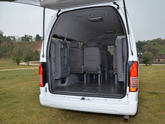 2013款 2.4L 手动 VIP商务舒适版