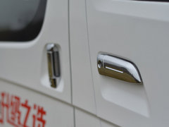 2013款 2.4L 手动 VIP商务舒适版