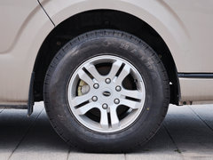 2013款 2.4L 手动 VIP商务舒适版