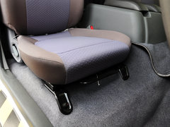 2013款 2.4L 手动 VIP商务舒适版