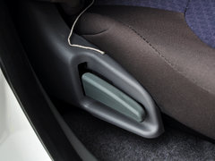 2013款 2.4L 手动 VIP商务舒适版