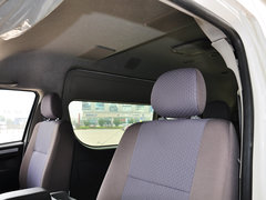 2013款 2.4L 手动 VIP商务舒适版