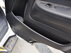 2013款 2.4L 手动 VIP商务舒适版