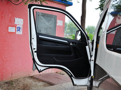 2013款 2.4L 手动 VIP商务舒适版