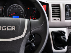 2013款 2.4L 手动 VIP商务舒适版