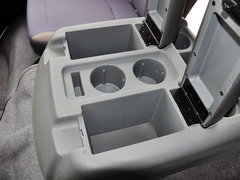 2013款 2.4L 手动 VIP商务舒适版