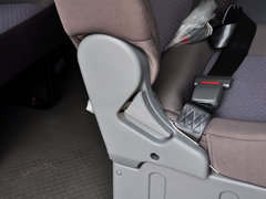 2013款 2.4L 手动 VIP商务舒适版