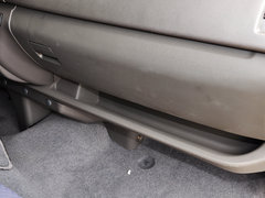 2013款 2.4L 手动 VIP商务舒适版