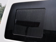 2013款 2.4L 手动 VIP商务舒适版