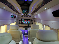 2013款 2.4L 手动 VIP商务豪华版