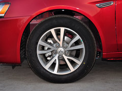 2014款 1.6L 手动 风尚版 豪华型