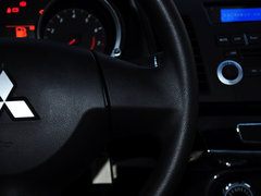 2014款 1.6L 手动 风尚版 豪华型