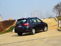 2014款 两厢 1.5L 自动 理想型