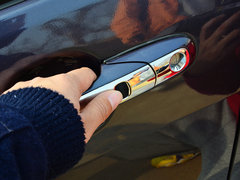 2014款 两厢 1.5L 自动 理想型