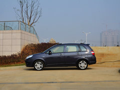 2014款 两厢 1.5L 自动 理想型