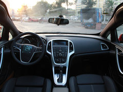 2014款 1.4T 自动 运动型