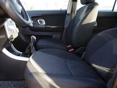 2014款 1.5L 手动 商务版 5座