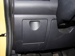 2014款 1.5L 手动 商务版 5座