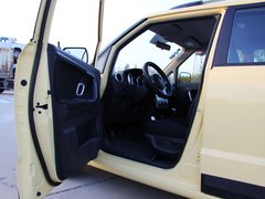 2014款 1.5L 手动 商务版 5座