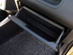 2014款 1.5L 手动 商务版 5座