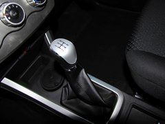2014款 1.5L 手动 商务版 5座