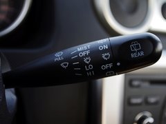 2014款 1.5L 手动 商务版 5座