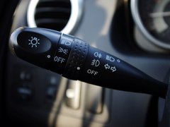 2014款 1.5L 手动 商务版 5座
