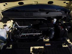 2014款 1.5L 手动 商务版 5座