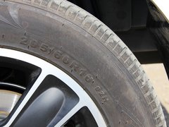 2014款 1.5L 手动 商务版 5座