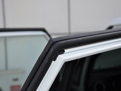 2014款 1.5L 手动 商务版 5座