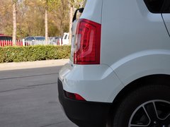 2014款 1.5L 手动 商务版 5座