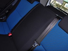 2014款 1.5L 手动 商务版 5座